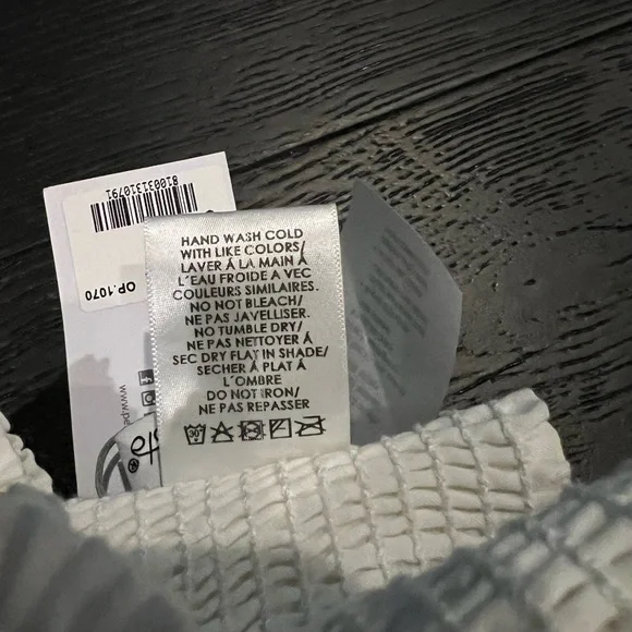 Peixoto mini skirt in white. Size small. - Picture 8 of 9